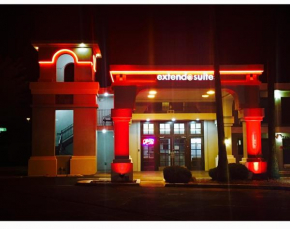 Отель Extend-a-Suites  Финикс